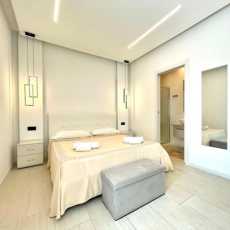 Magenta Rooms Olbia Eksteriør billede